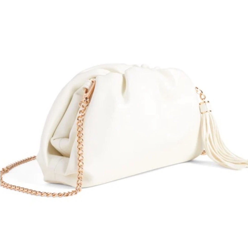 $500 | NWT Understated Leather Clutch crossbody
gold chain link shoulder strap